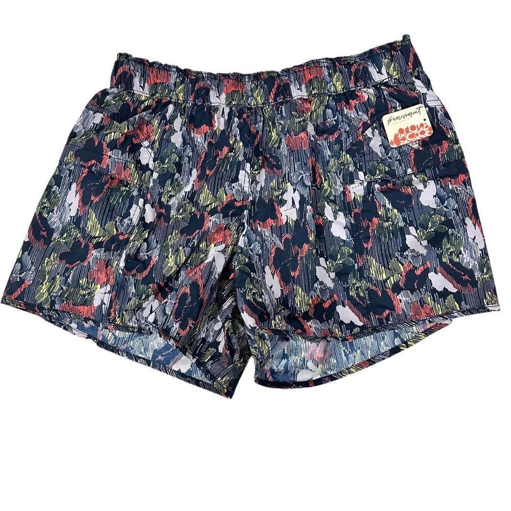 Free People Movement In The Wild Printed Shorts size Small - Picture 2 of 10